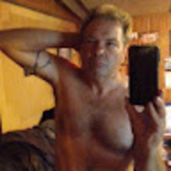 Meet your Posher, Tommy - Picture 1 of 1